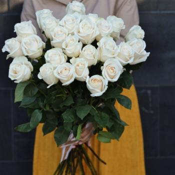 Букет Охапка белых роз